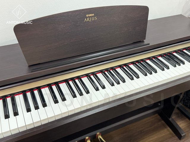 Đàn Piano Yamaha YDP-160 R Màu Nâu Đen Phù Hợp Cho Người Mới Bắt Đầu Học Piano Tại Nhà Với Chất Lượng Ổn Định