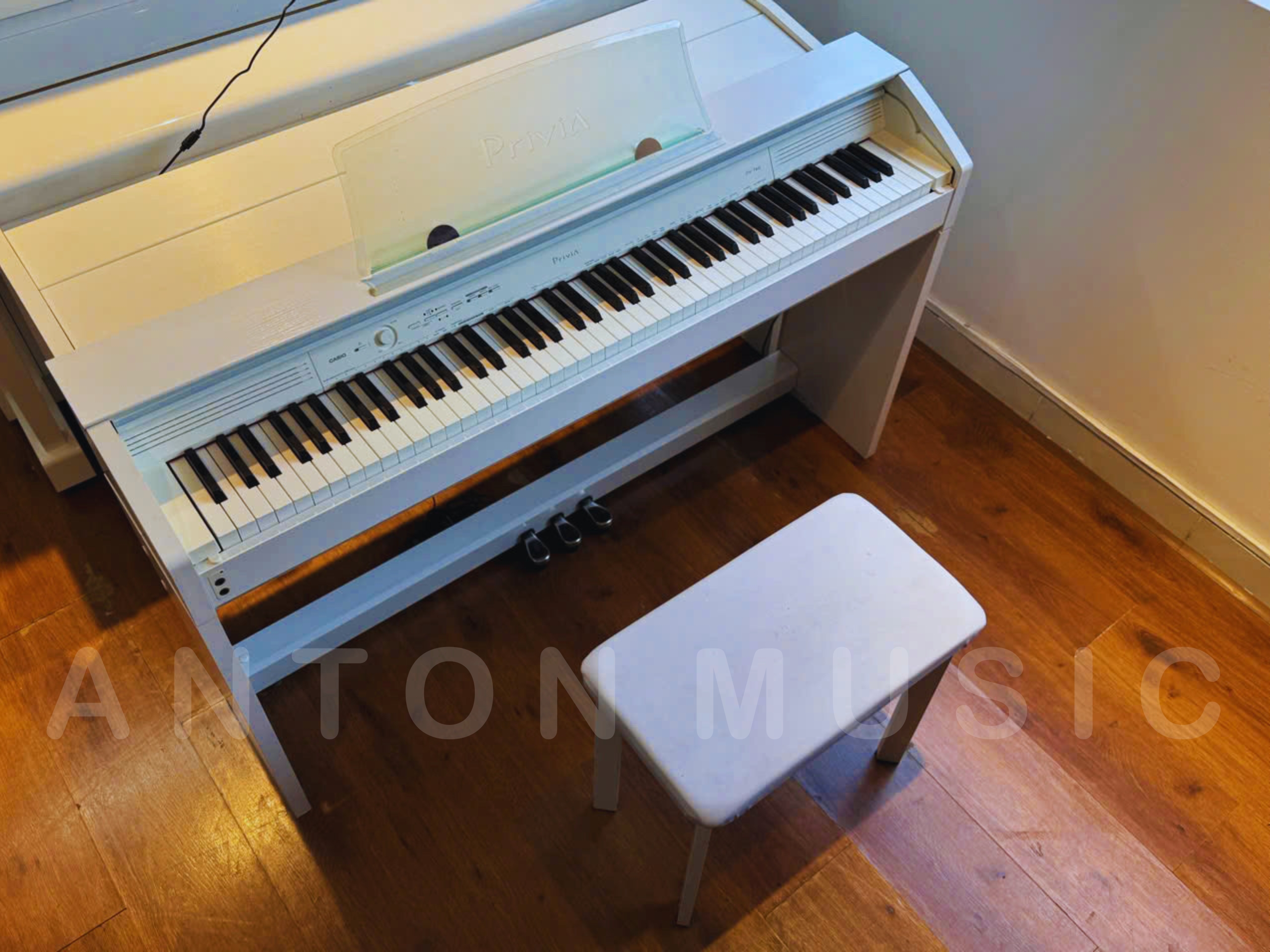 Đàn Piano Điện Casio PX-760WE Màu Trắng Vân Gỗ Privia