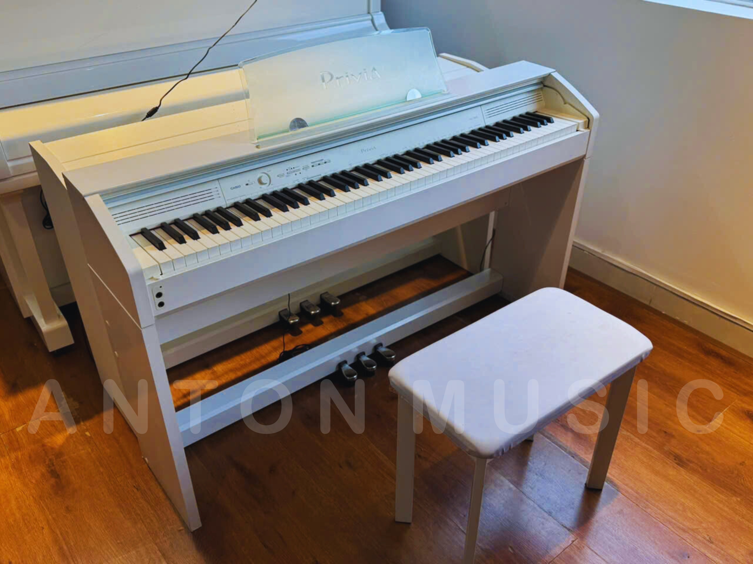 Đàn Piano Điện Casio PX-760WE Màu Trắng Vân Gỗ Privia