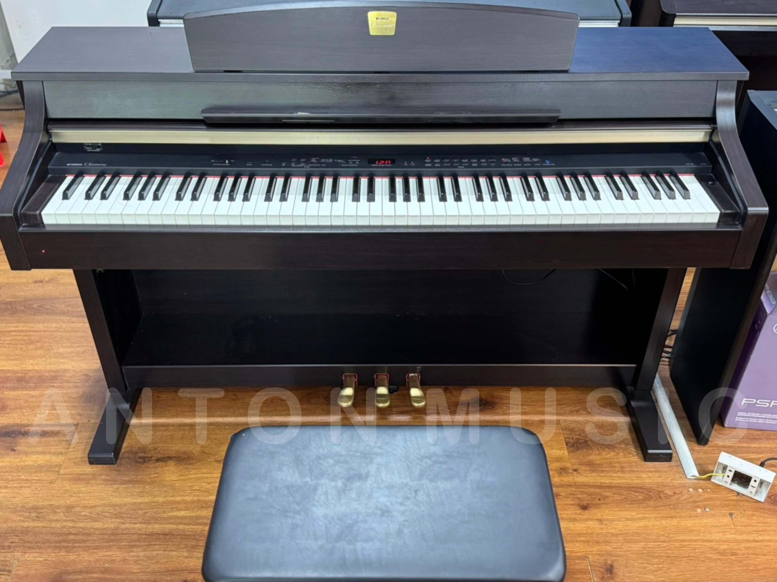 Đàn Piano Điện Yamaha CLP 340 Dòng Clavinova Nhật Bản