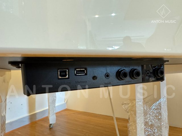 Đàn Piano Roland GP-609 Mô Phỏng Grand Mini Cao Cấp