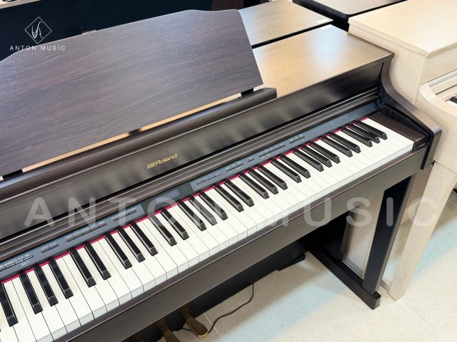 Đàn piano điện Roland HP-603 RW