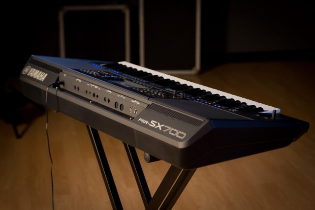 Đàn Organ Yamaha PSR-SX700