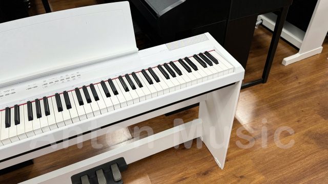 Đàn Piano Điện Nhỏ Gọn Giá Tốt Yamaha P-105