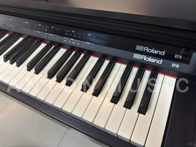Đàn Piano Roland Chính Hãng RP-30 Nên Mua Năm 2025