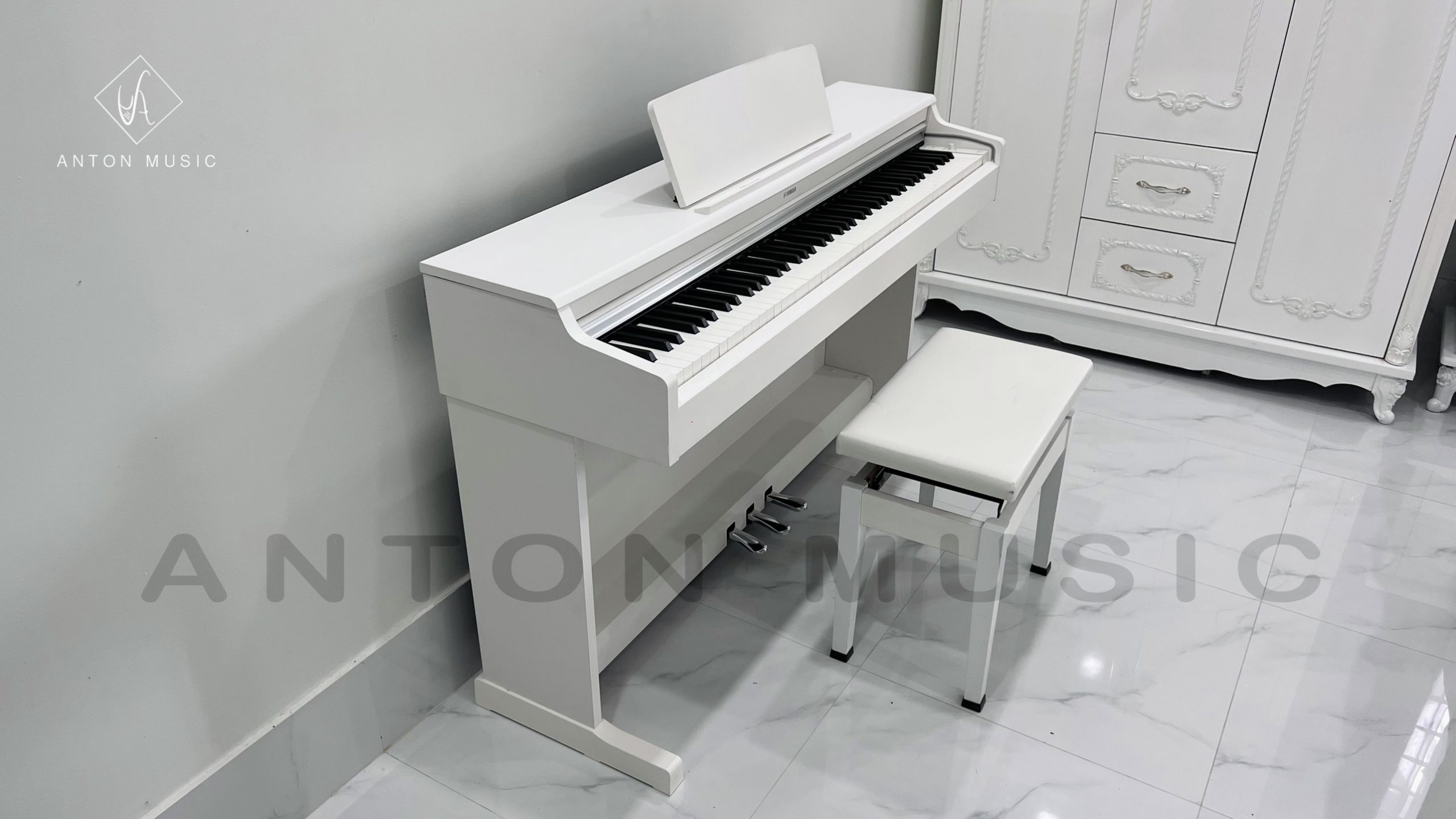 Đàn Piano YAMAHA YDP-164WH Giá Rẻ ✓ Giá tốt trong ngày
