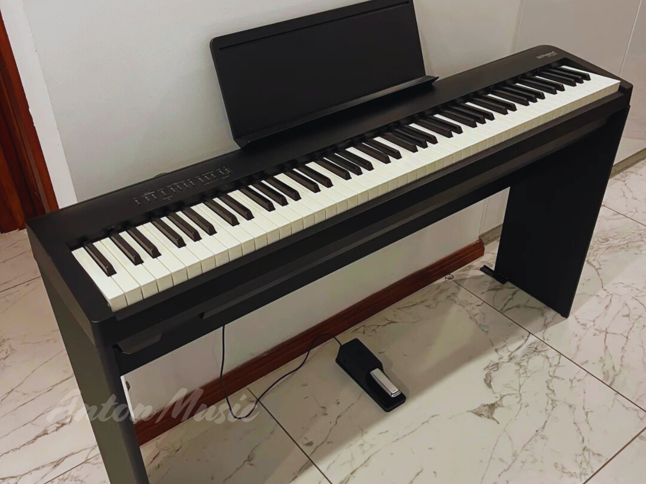 Đàn Piano Điện Cho Người Mới Tập Giá 17 Triệu (Like New) - 22 Triệu (New 100%): Roland FP-30X Dòng FP-X Series Portable