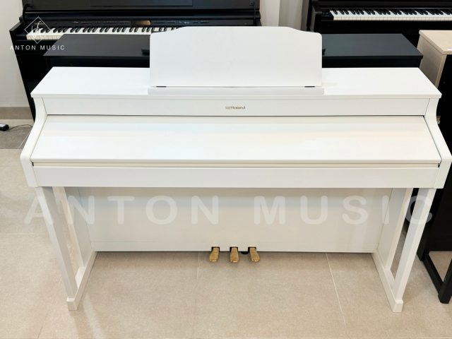Đàn piano điện Roland HP603 WH