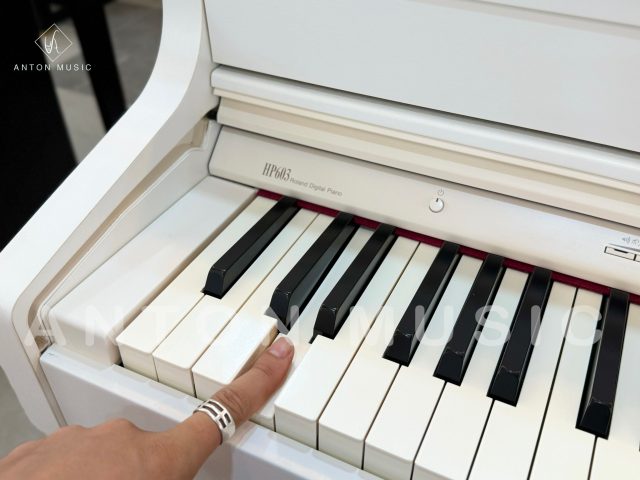 Đàn Piano Nhật Bản Roland HP 603 Cao Cấp (HP 603A) Chất Lượng Tiệm Cận Đàn Cơ