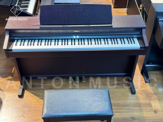 Đàn Piano Nhật Bản Roland HP203