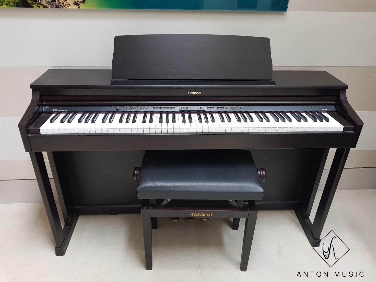 piano roland hp 203