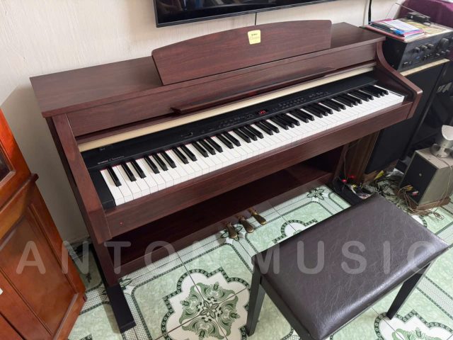 Đàn Piano Yamaha CLP-330 Màu Đỏ Nâu Gỗ (CLP-330 M) Tone Gỗ Ấm Áp, Sang Trọng Và Đậm Chất Cổ Điển
