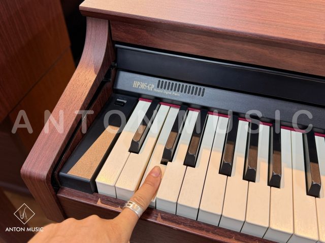 Đàn Piano Điện Roland HP305GP Phù Hợp Cho Người Học Nâng Cao Muốn Luyện Tập Với Cảm Giác Chạm Như Đàn Grand Piano