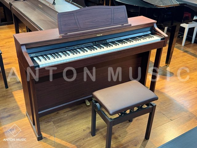 Đàn Piano Điện Roland HP305GP Phù Hợp Cho Người Học Nâng Cao Muốn Luyện Tập Với Cảm Giác Chạm Như Đàn Grand Piano