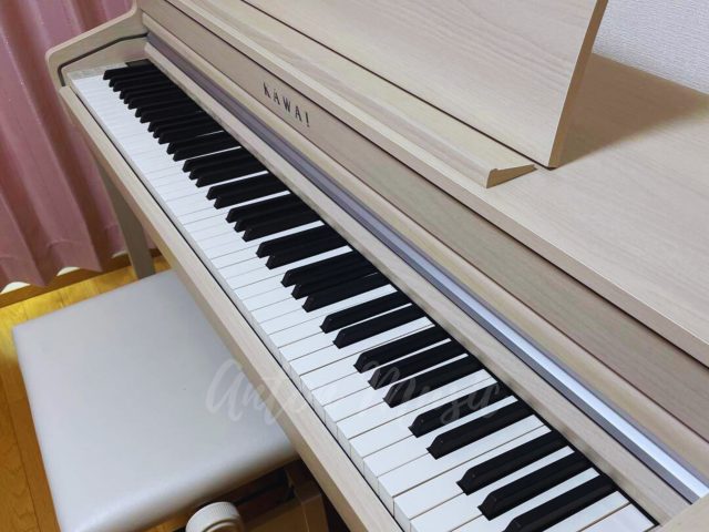 Đàn Piano Kawai CA49 Thiết Kế Gỗ Chắc Chắn, Âm Thanh Ấm Áp Phù Hợp Cho Người Luyện Thi Hoặc Học Lâu Dài