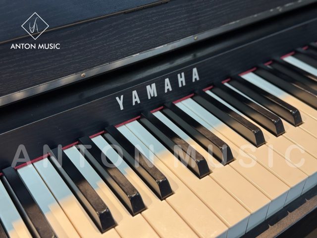 Đàn Piano Yamaha CLP-585 Clavinova Cao Cấp