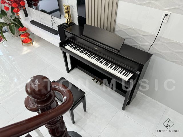 Đàn Piano Điện Clavinova Yamaha CLP-675