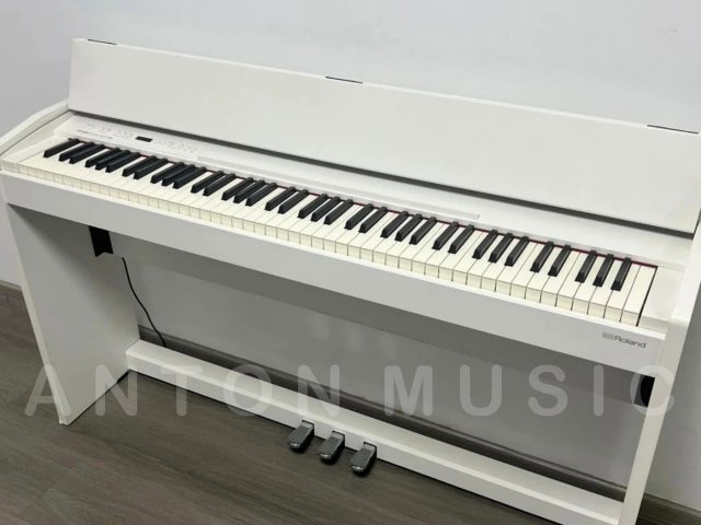 Đàn Piano Điện Roland F-140R Dành Cho Người Mới Học