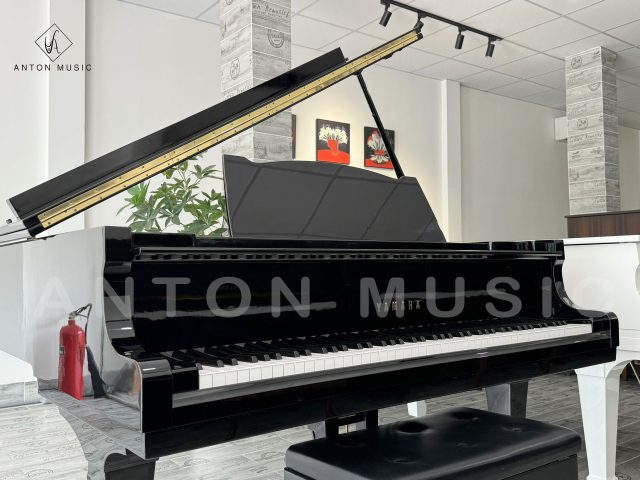 Đàn Grand Piano Yamaha G2 - Đàn Cánh Bướm Trưng Bày