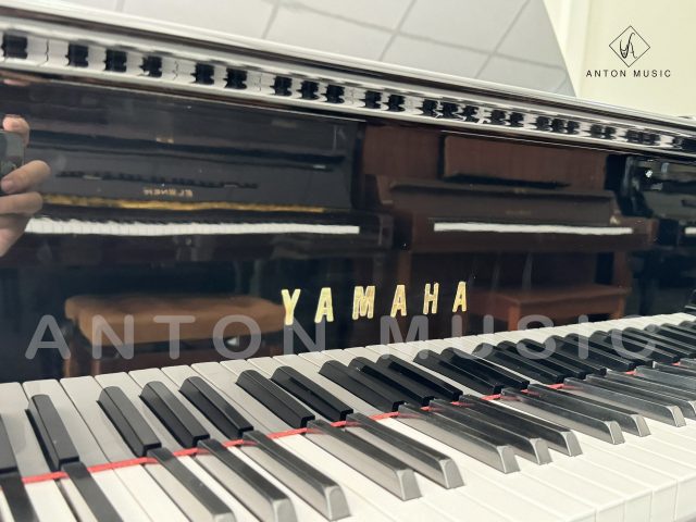 Đàn Grand Piano Yamaha G2 - Đàn Cánh Bướm Trưng Bày