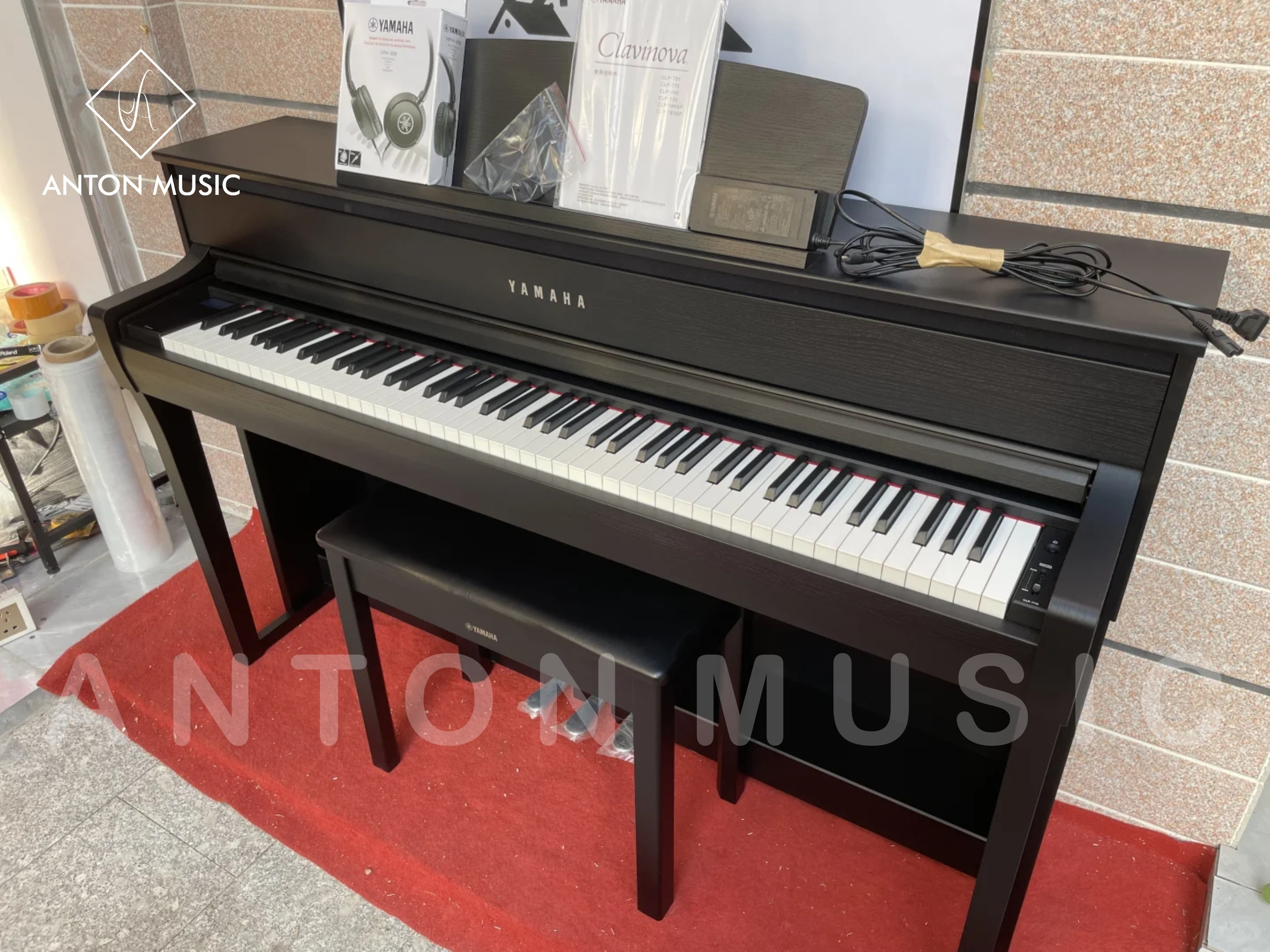 Đàn Piano Flagship Yamaha Dòng Clavinova CLP 775 Thiết Kế Hiện Đại Sang Trọng