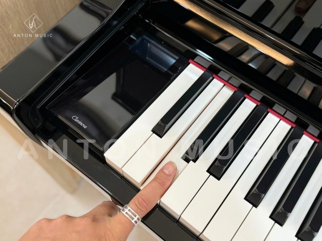 Đàn Piano Điện Yamaha CLP-775 PE Used Polished Ebony (Đen Bóng)