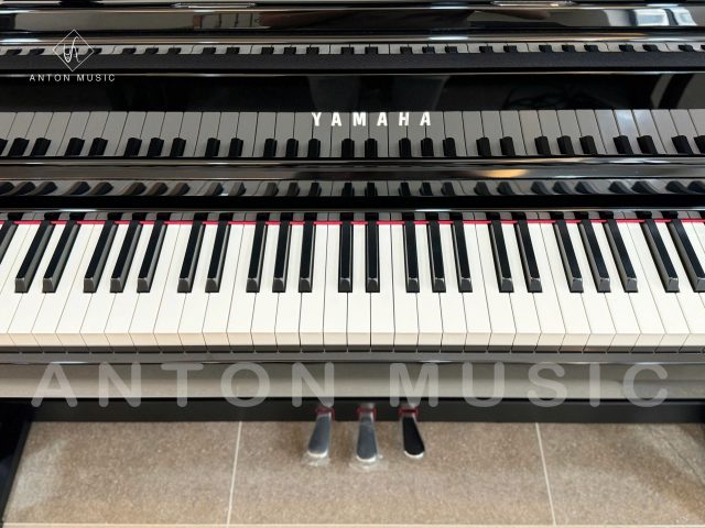 Đàn Piano Điện Yamaha CLP-775 PE Used Polished Ebony (Đen Bóng)