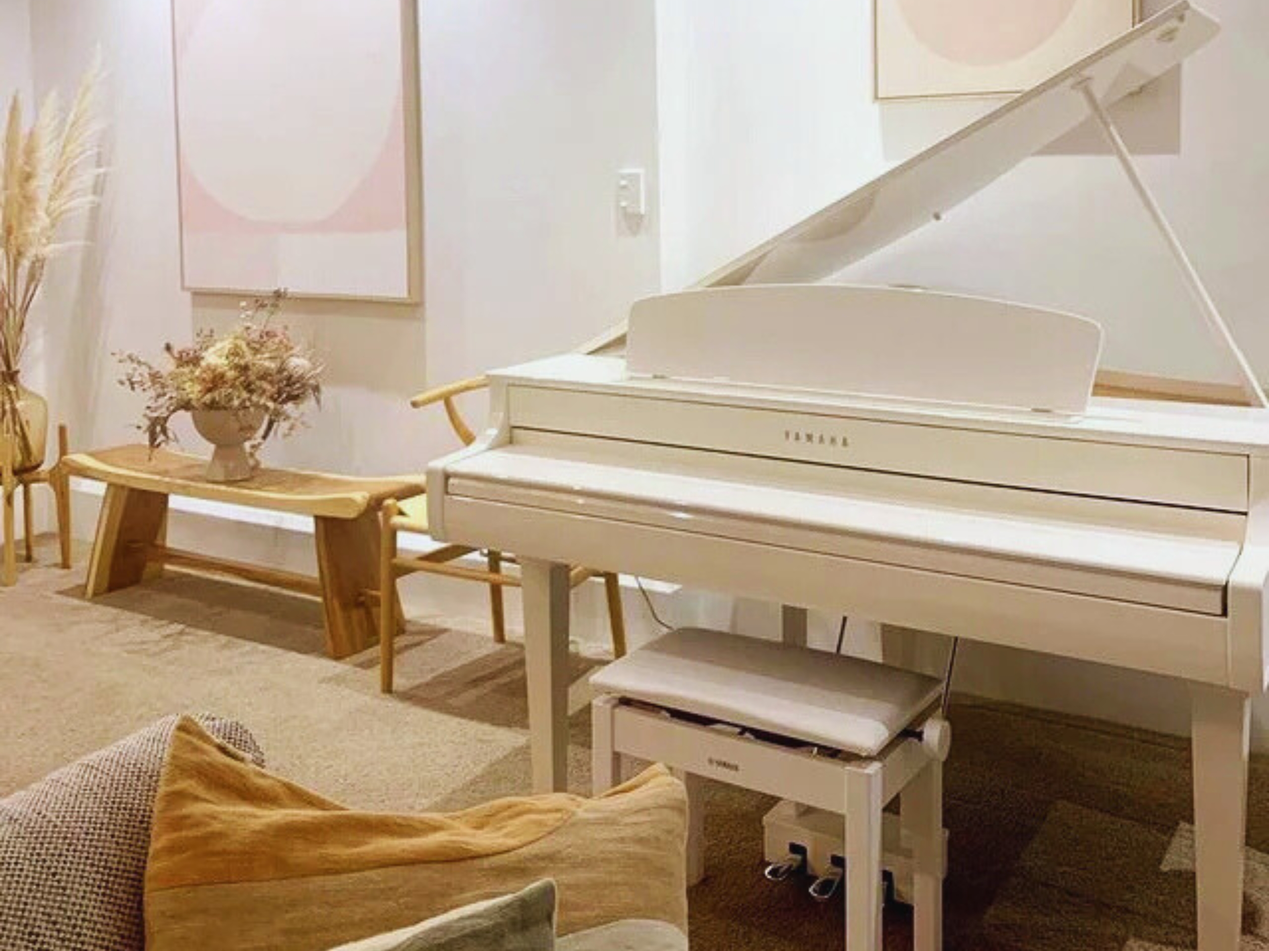 Đàn Piano Điện Dáng Grand Yamaha CLP-795GP-PW Màu Trắng Bóng Cao Cấp (700 Series)