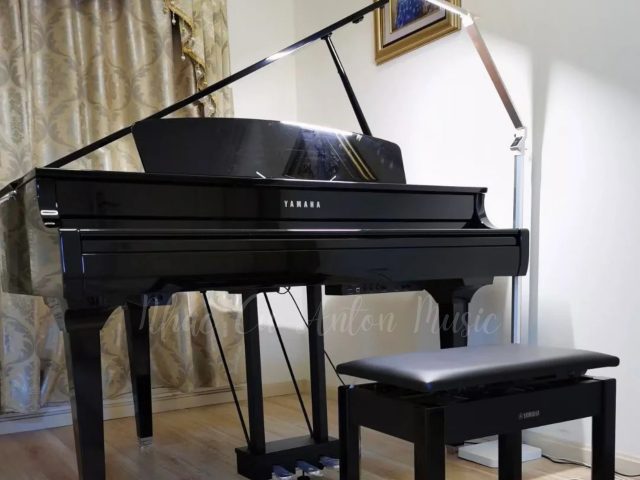 Đàn Piano Điện Dáng Grand Yamaha CLP-795GP-PE Clavinova Màu Đen Bóng Cao Cấp (700 Series)