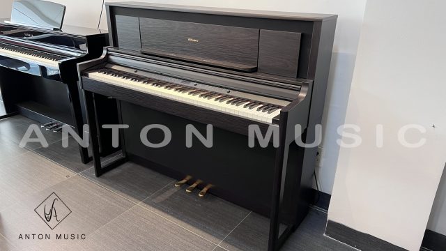Đàn piano Roland LX 705