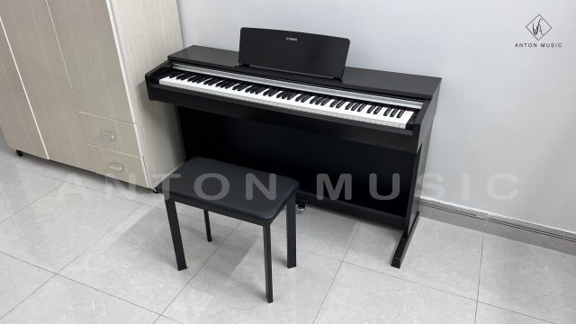 Đàn Piano Yamaha YDP-142 B Màu Đen Mun ARIUS Like New Dễ Vệ Sinh, Ít Bám Bụi Bền Đẹp Cùng Thời Gian