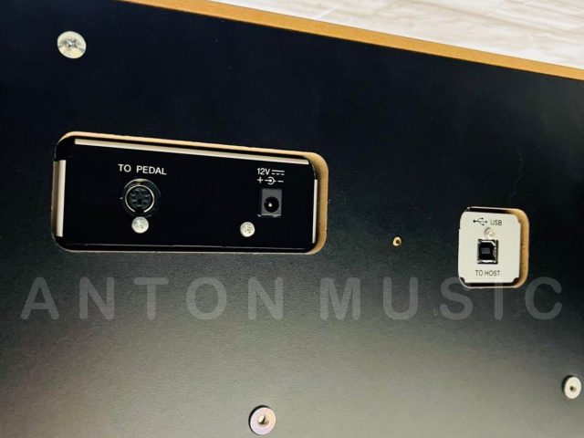 Đàn Piano YDP-143 ARIUS Cho Người Mới Học Piano