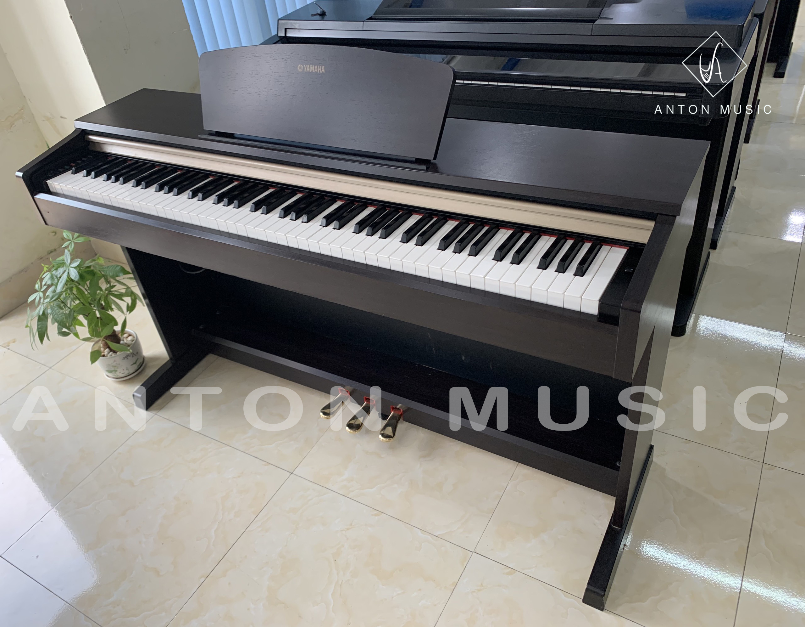 Đàn Piano Yamaha ARIUS YDP 151 Đáng Cân Nhắc Trong Phân Khúc Tầm Trung