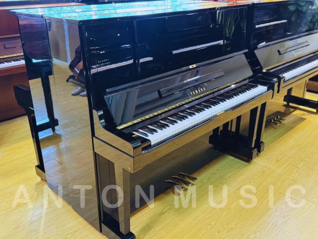 Đàn Piano Yamaha YUX Kết Cấu Vững Chắc, Độ Ổn Định Cực Cao Với Khung Lưng Chữ X
