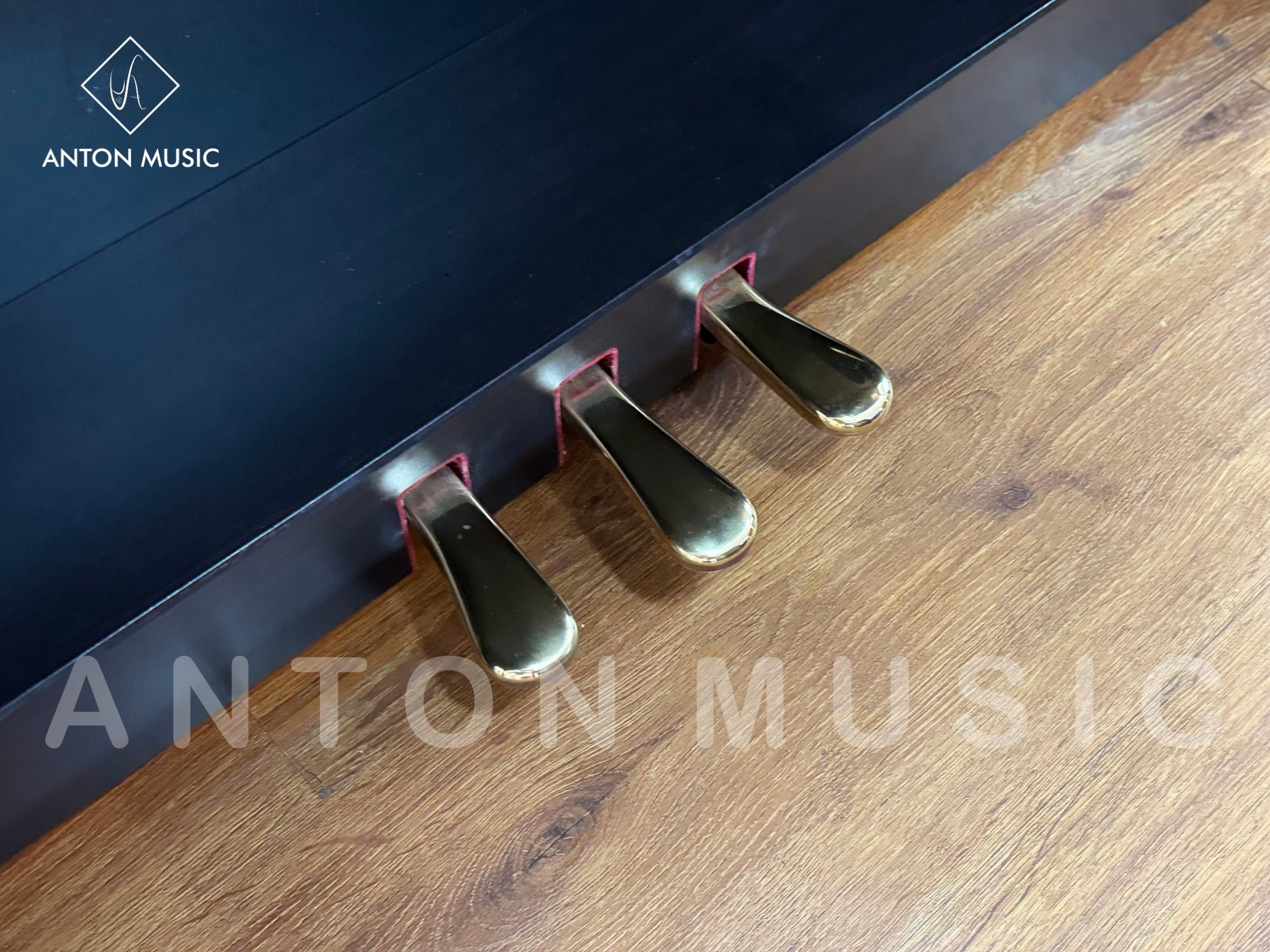 Đàn Piano Yamaha CLP 575 Clavinova Anton Music Giá Tốt