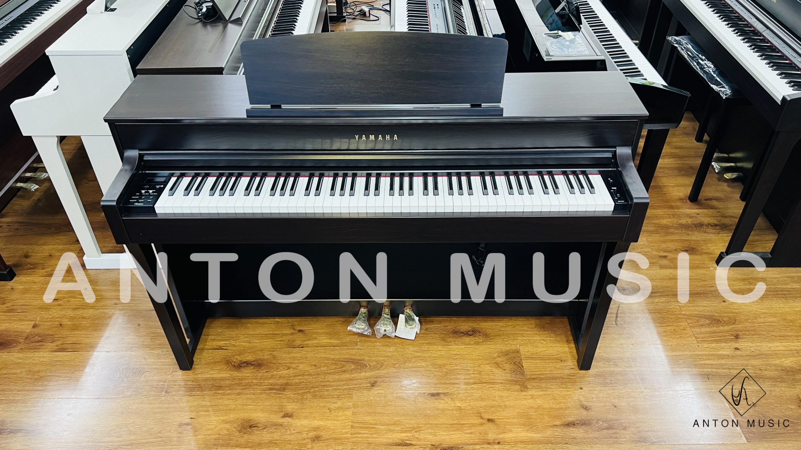 Yamaha CLP-635 và Yamaha CLP-645