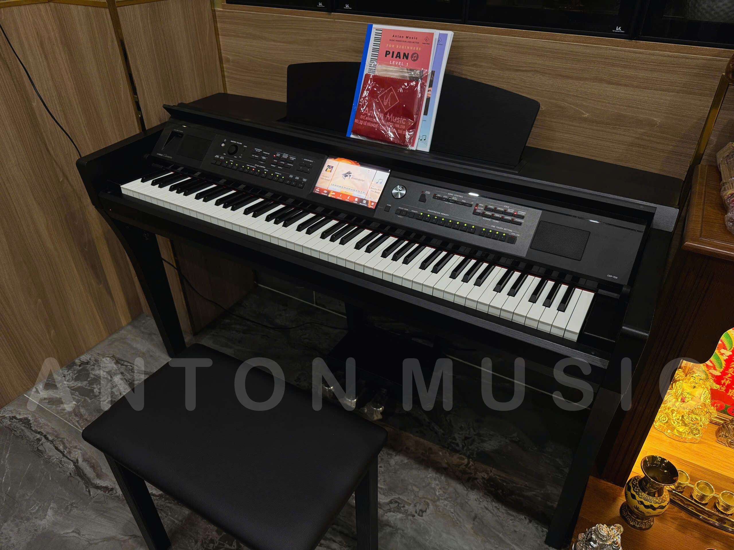 CVP709 Clavinova (5)