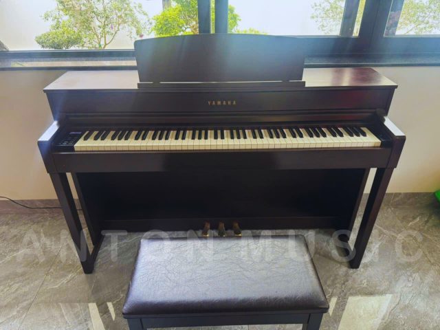 Đàn Piano Yamaha CLP 545R Màu Nâu Đen Like New Dòng Clavinova (500 Series)