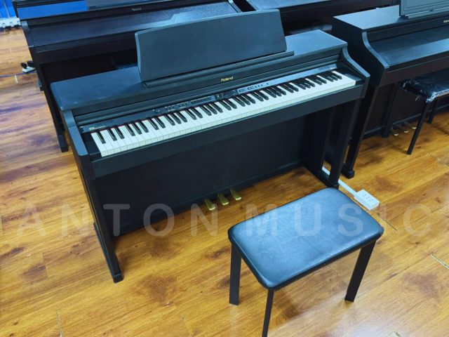Đàn Piano Điện Roland HP205 Cao Cấp Giá Tốt, Vỏ Gỗ Chắc Chắn Dáng Đàn Đứng Thanh Lịch, Phù Hợp Style Vintage