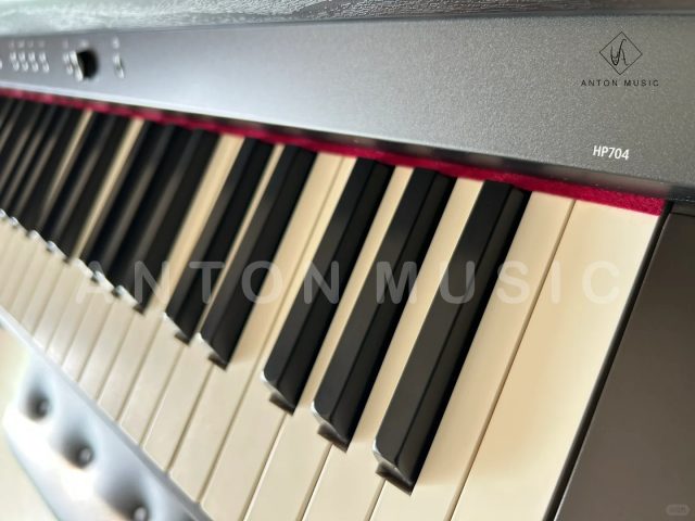 Đàn Piano Điện Roland HP-704 CH Used Charcoal Black (Xám Than Đen)