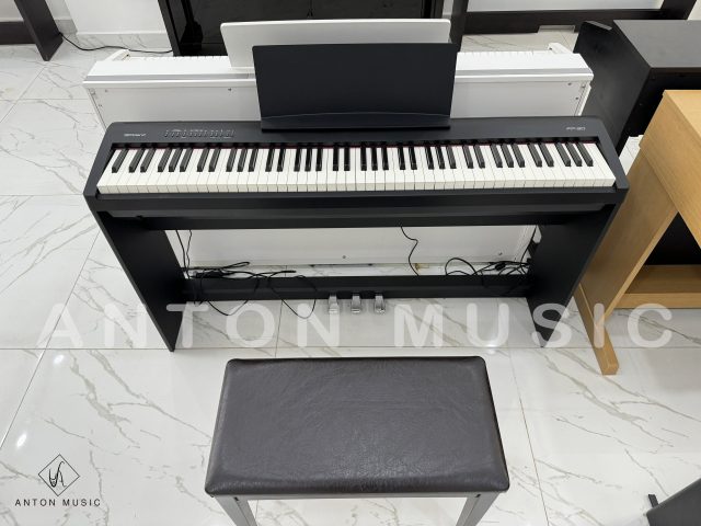 Đàn piano điện Roland FP-30