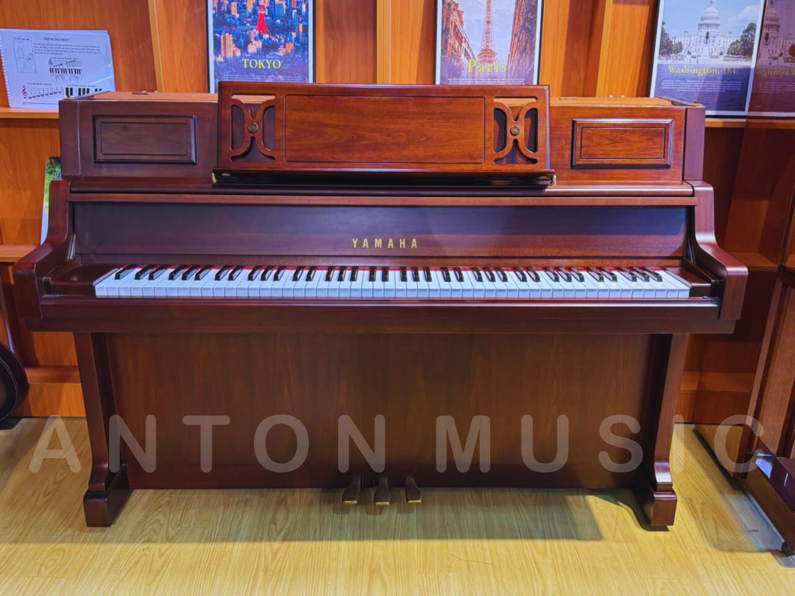 Đàn Piano Yamaha L101 Dòng Piano Nội Thất Cổ Điển Phù Hợp Trang Trí Phòng Khách