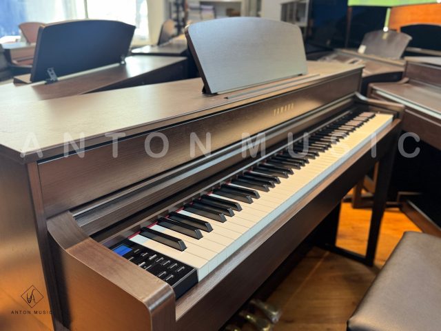 Đàn Piano Điện Yamaha CLP-535R Màu Nâu Đen Like New Clavinova (500 Series)
