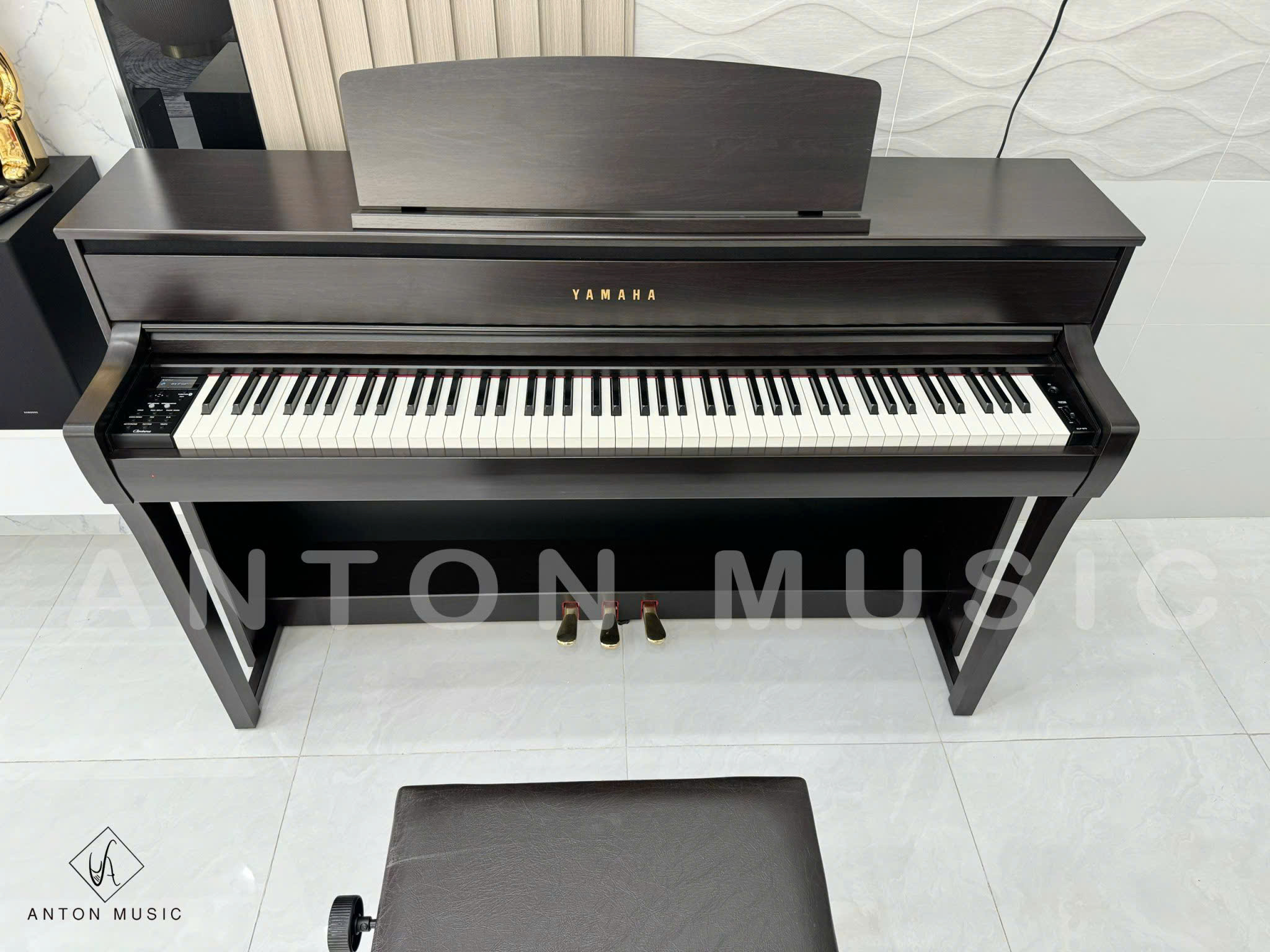 Yamaha CLP-675 mẫu đàn piano điện cao cấp thuộc dòng Clavinova CLP-600 series