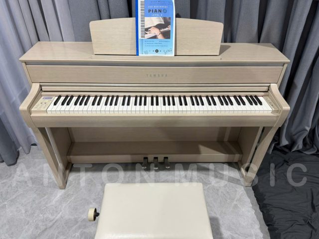 Đàn Piano Điện Yamaha CLP-675WA Màu Trắng Kem Ngà (600 Series) Clavinova