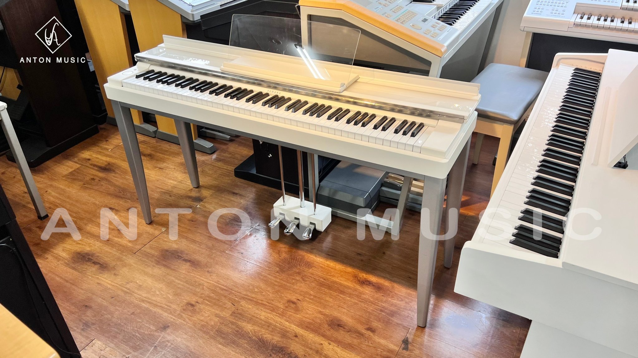 Đàn Piano Yamaha Modus R01 Thiết Kế Mỏng Gọn Dành Cho Nhà Phố