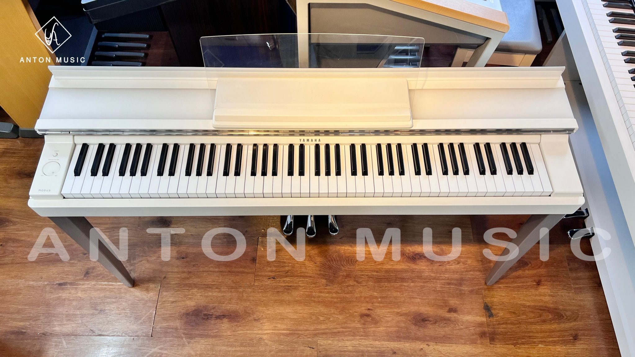 Đàn Piano Yamaha Modus R01 Thiết Kế Mỏng Gọn Dành Cho Nhà Phố