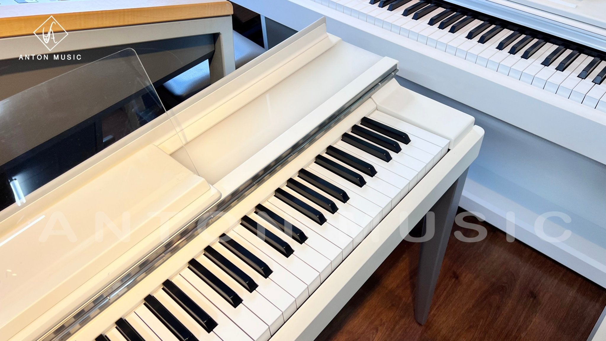 Đàn Piano Yamaha Modus R01 Thiết Kế Mỏng Gọn Dành Cho Nhà Phố