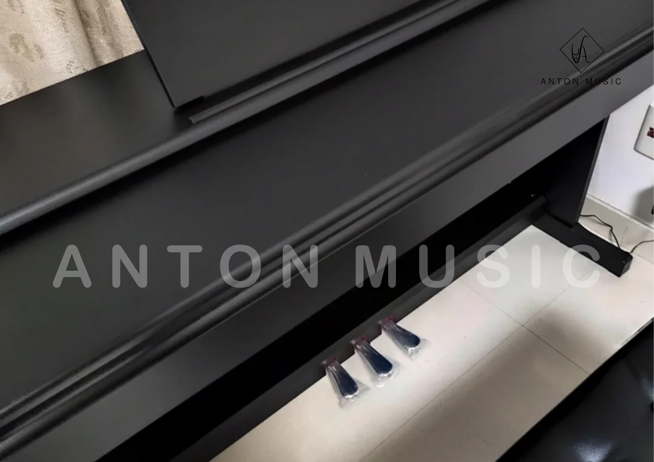 Đàn Piano Yamaha Dòng ARIUS YDP-145 Nhỏ Gọn