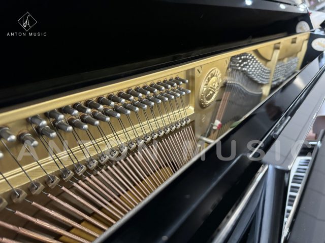 Đàn Piano Cơ Yamaha YUA